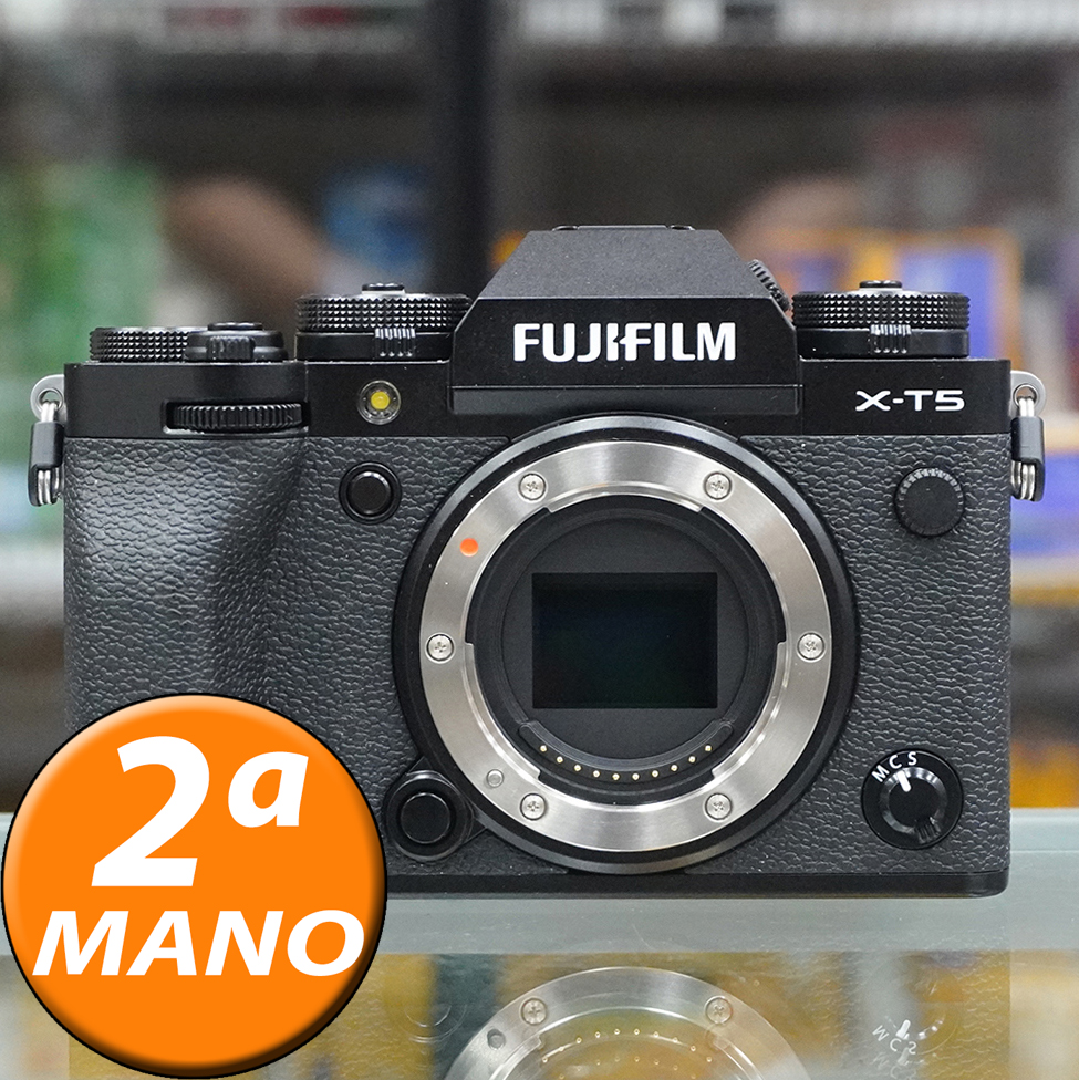 FUJI X-T5