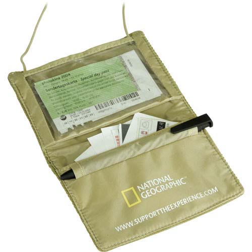 FUNDA DE PASAPORTE NATIONAL GEOGRAPHIC NG-9100