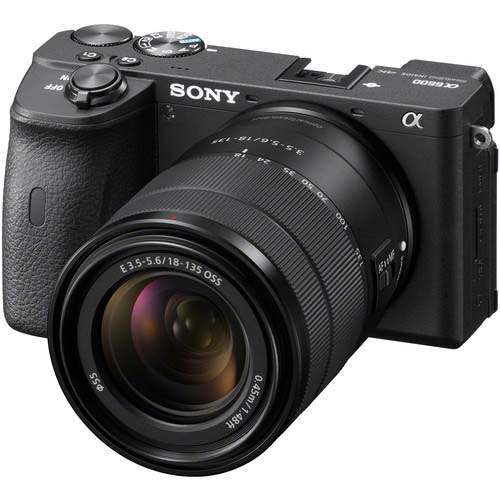 KIT SONY A6600 + 18-135/3.5-5.6 OSS