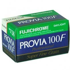 PELICULA FUJI PROVIA 100F 135-36 FUJIFILM 