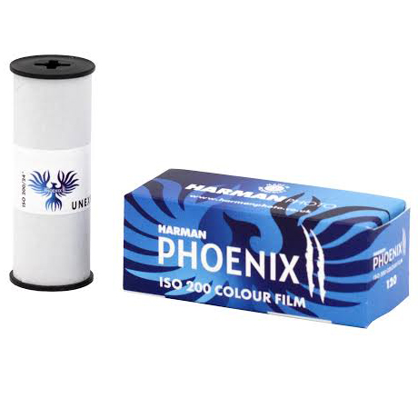 PELICULA HARMAN PHOENIX COLOR 120 200 ISO