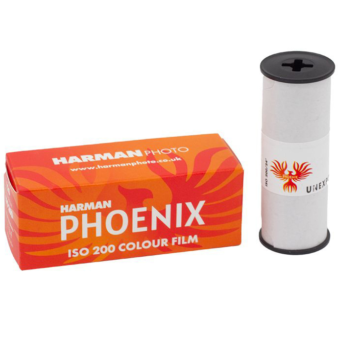 PELICULA HARMAN PHOENIX COLOR 120 200 ISO